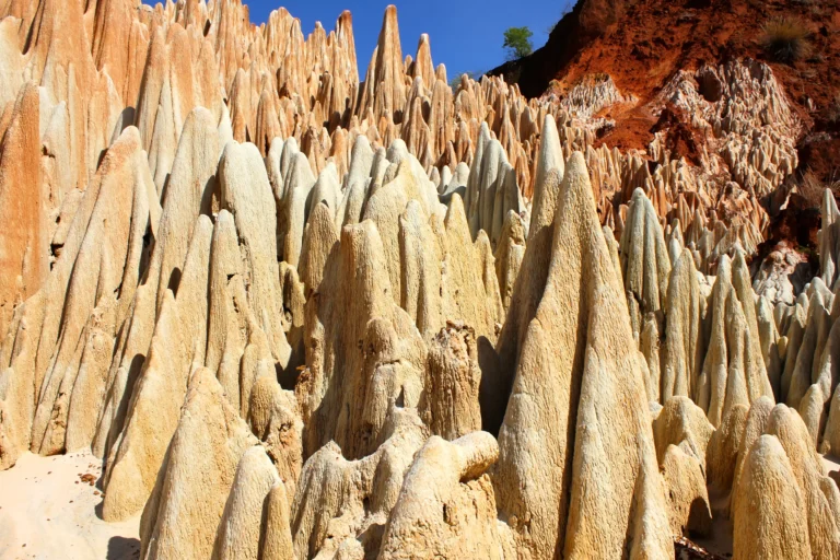 North of Madagascar, aventure tours, Tsingy rouge